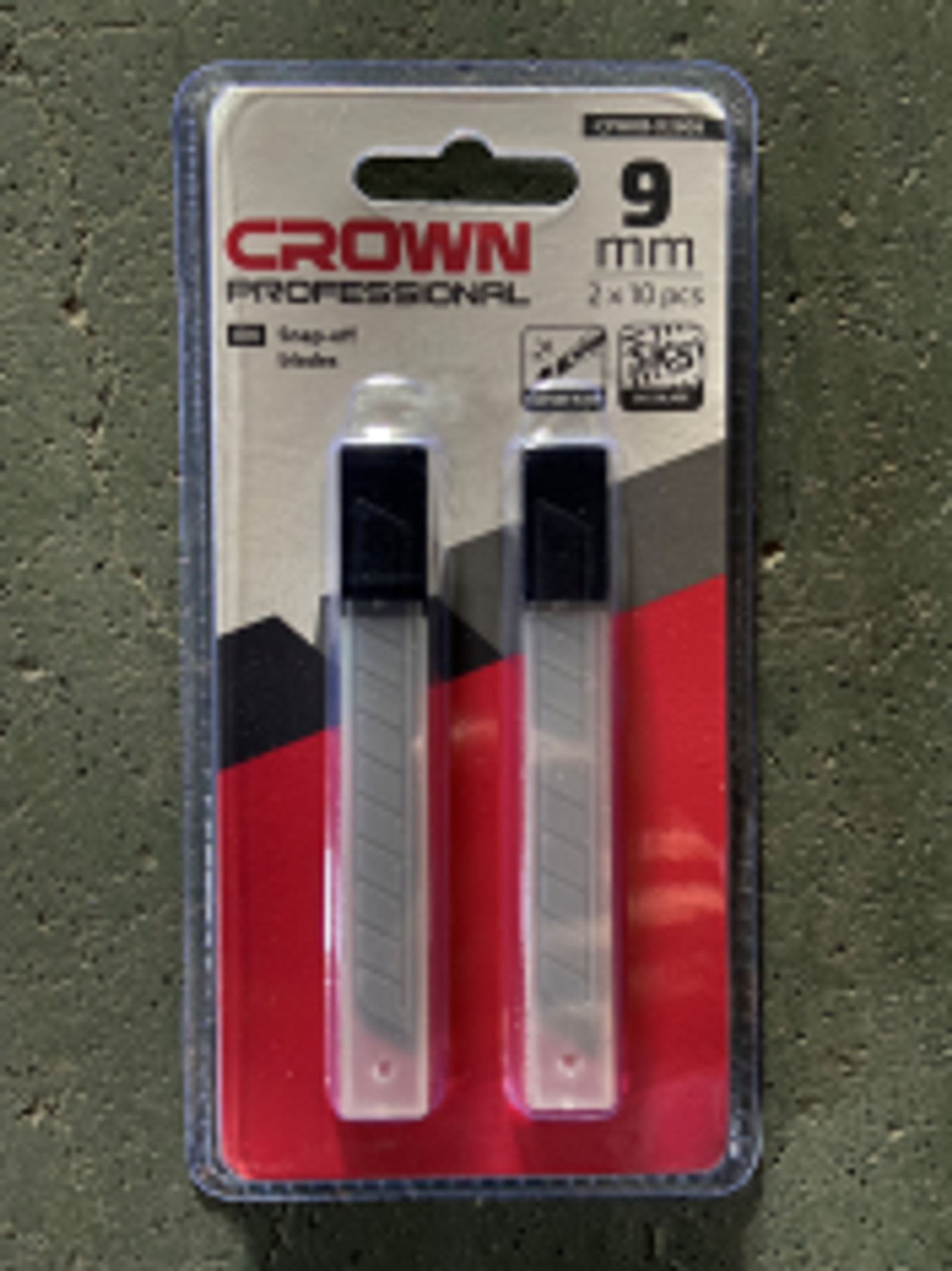 Ніж сегментний CROWN CPHKB-X2009, 9 мм, 3 леза